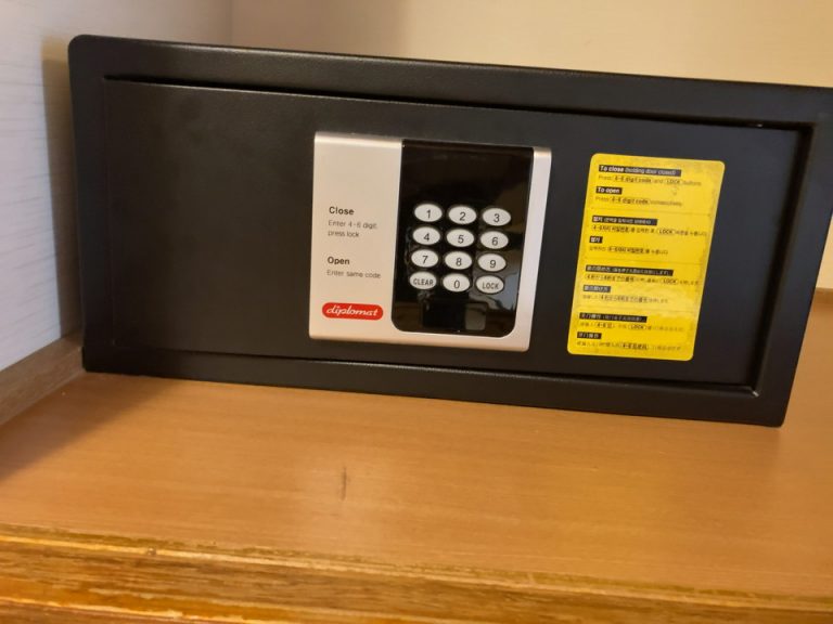 セーフティボックス(閉じた状態)