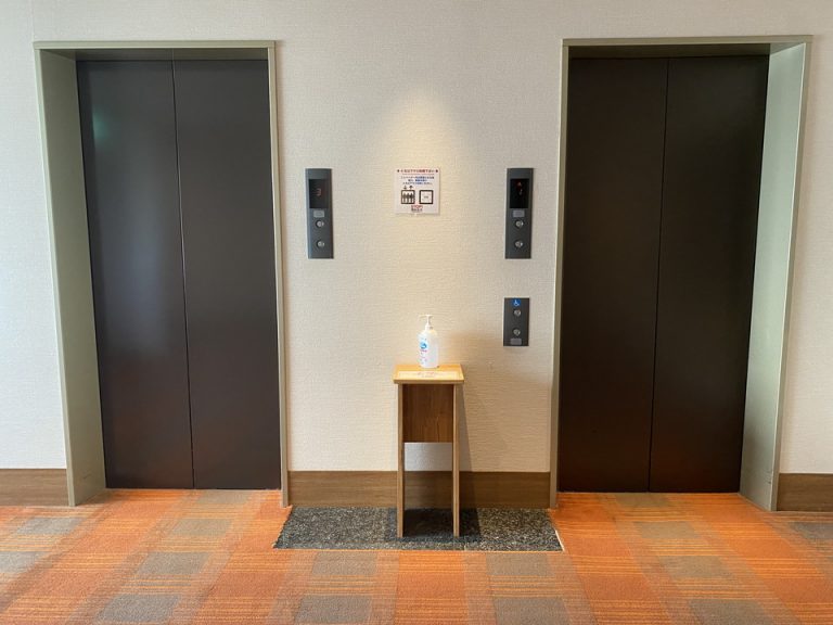 エレベーターホール客室階