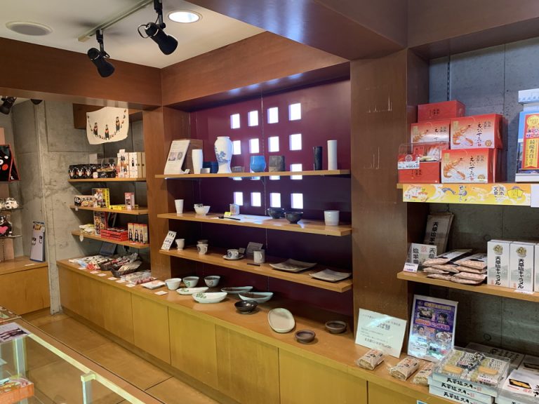 館内売店(1)