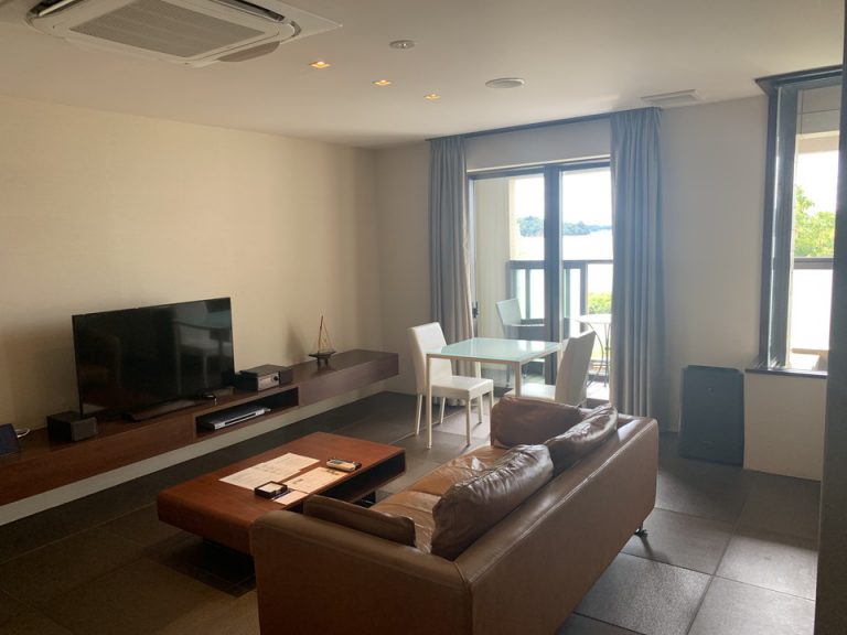 お部屋全体(入口側から)