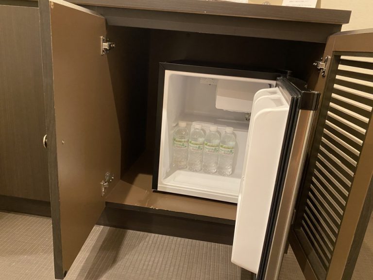 冷蔵庫(開けた状態)