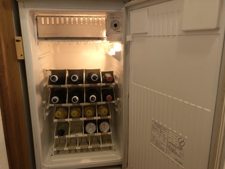 冷蔵庫(開けた状態)