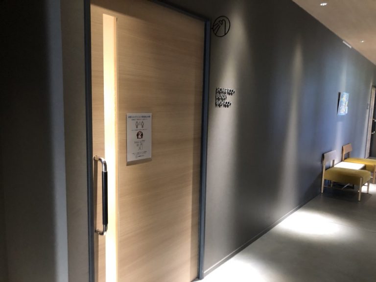 共有のシャワールーム