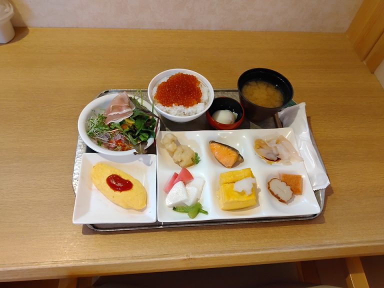 朝食 盛り付け1