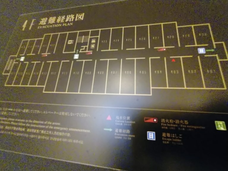 客室階案内図