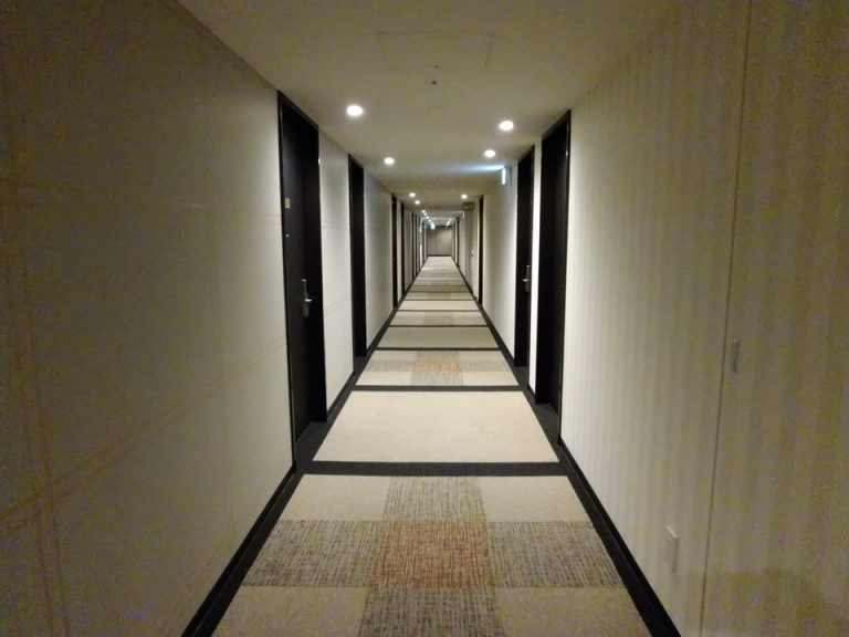 客室階廊下全体