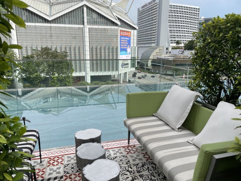 プール2スペース