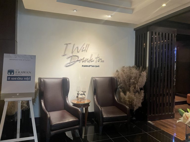 ホテル内レストラン:ラウンジ