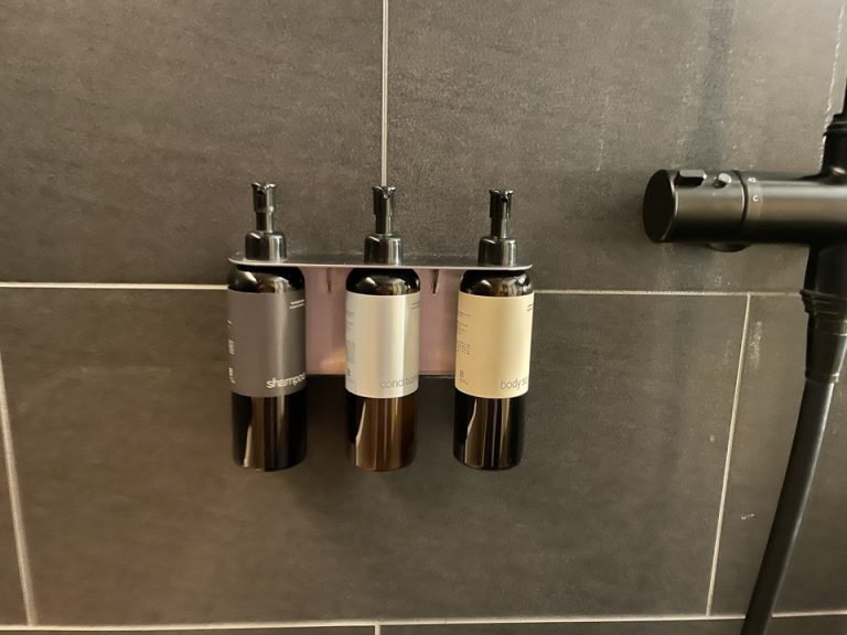 バスルーム内アメニティー(1)