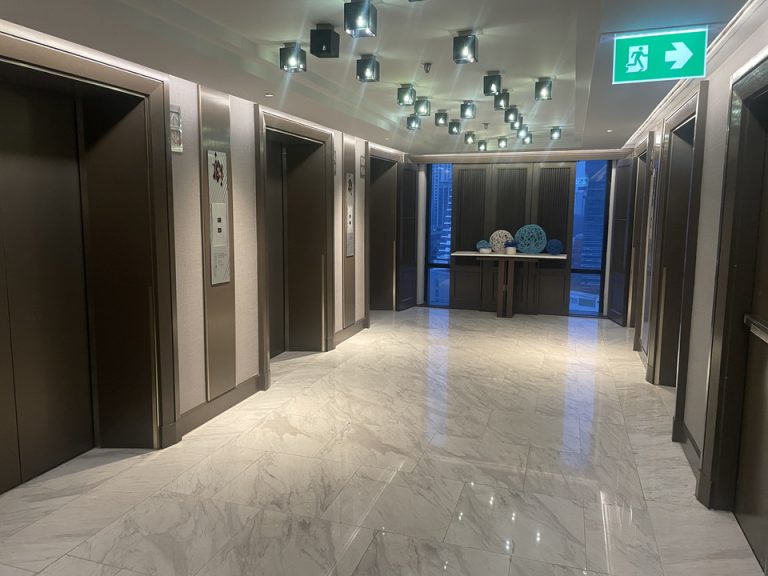 エレベーターホール客室階