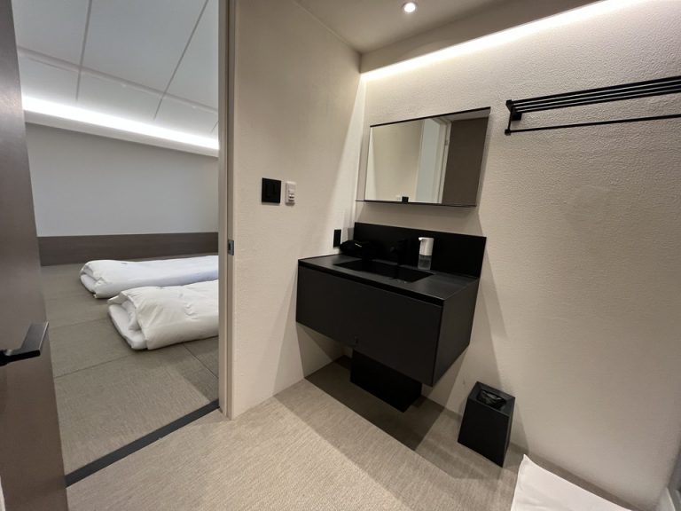 トイレ手洗い