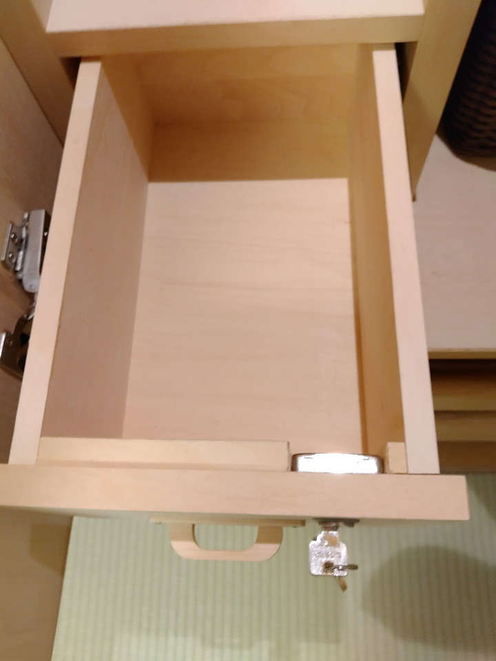 セーフティボックス 開けた状態