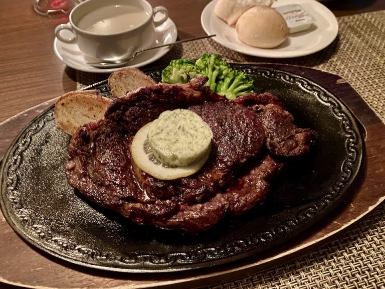 0A7FEF6C-9F82-415A-88A9-F4AA0D81536A_1_201_a