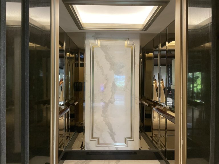 エレベーター(2)