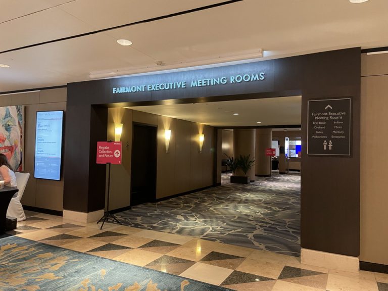 ミーティングルーム