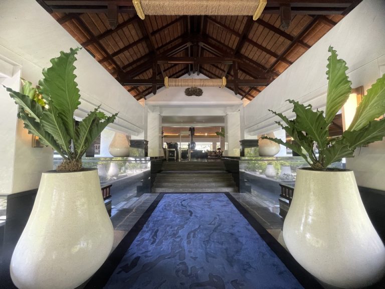 エントランス(2)