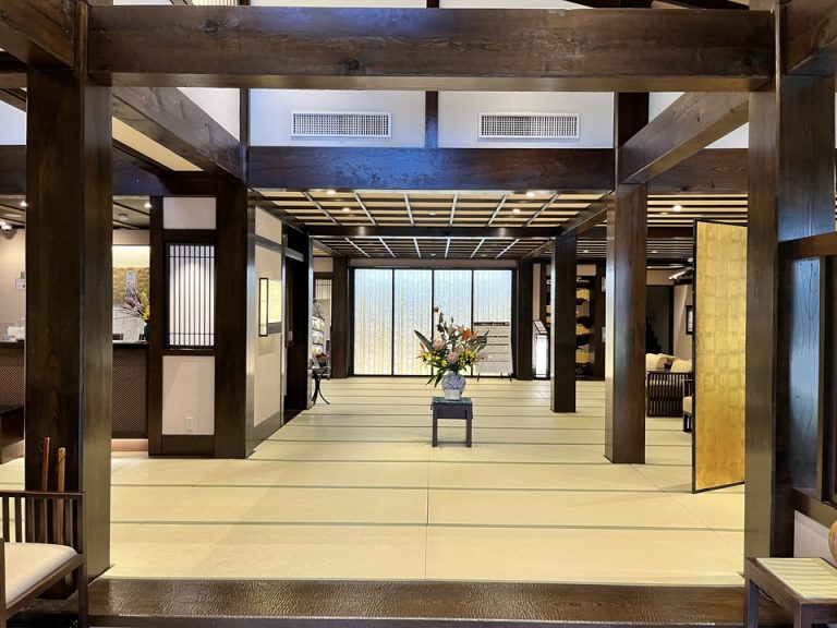 エントランス内観2