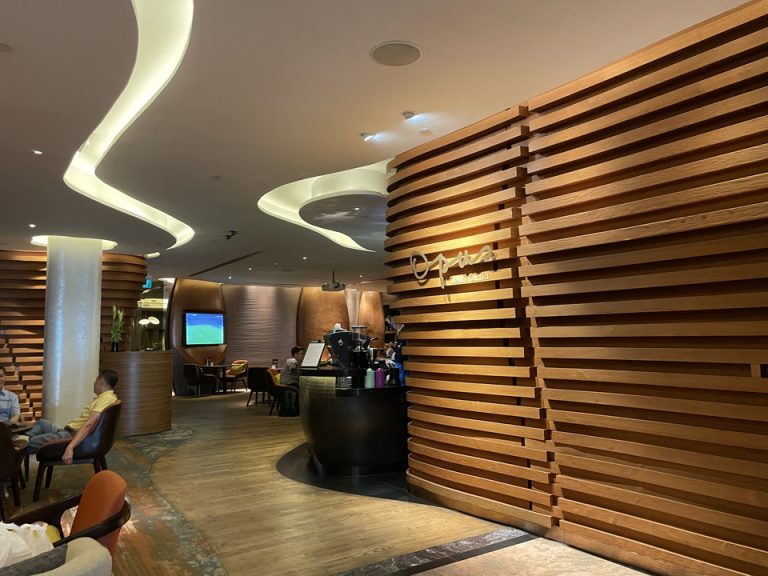 ステーキレストラン