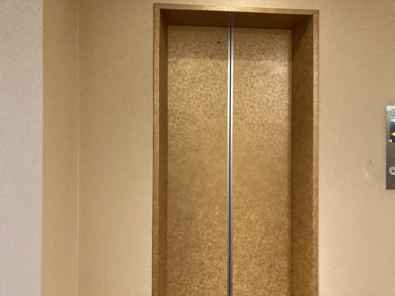 客室階エレベーター
