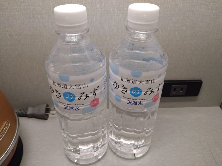無料ミネラルウォーター