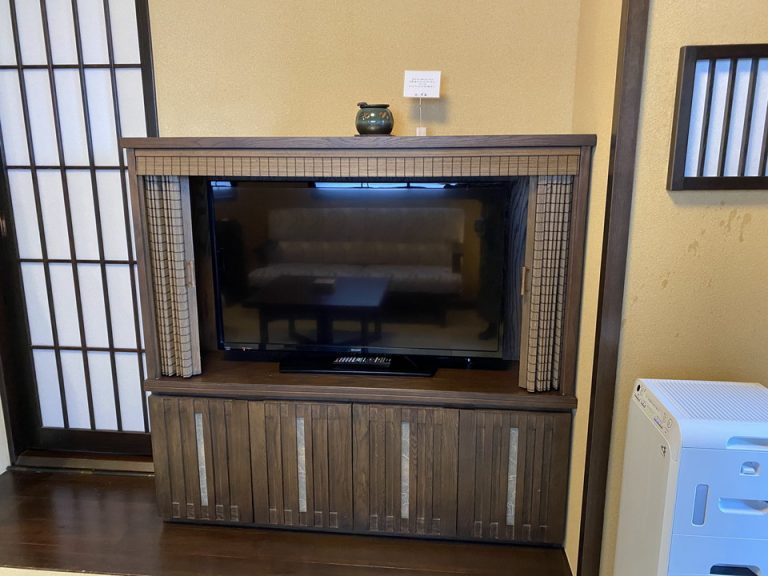 ソファ方向からベッド4