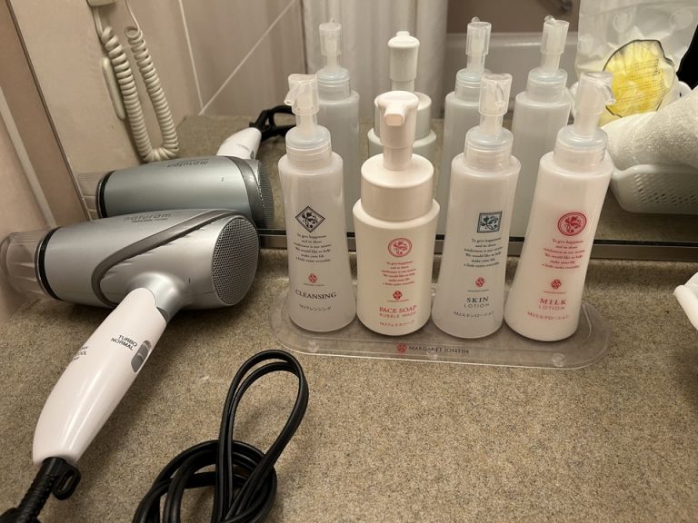 ドライヤー、アメニティー