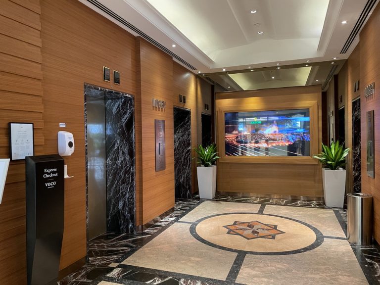 エレベーターホール