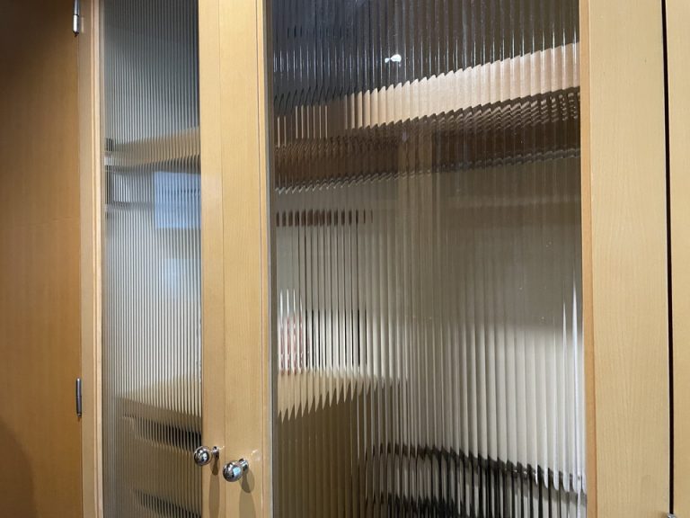 クローゼット閉