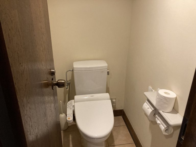 トイレ。清潔に保たれていました