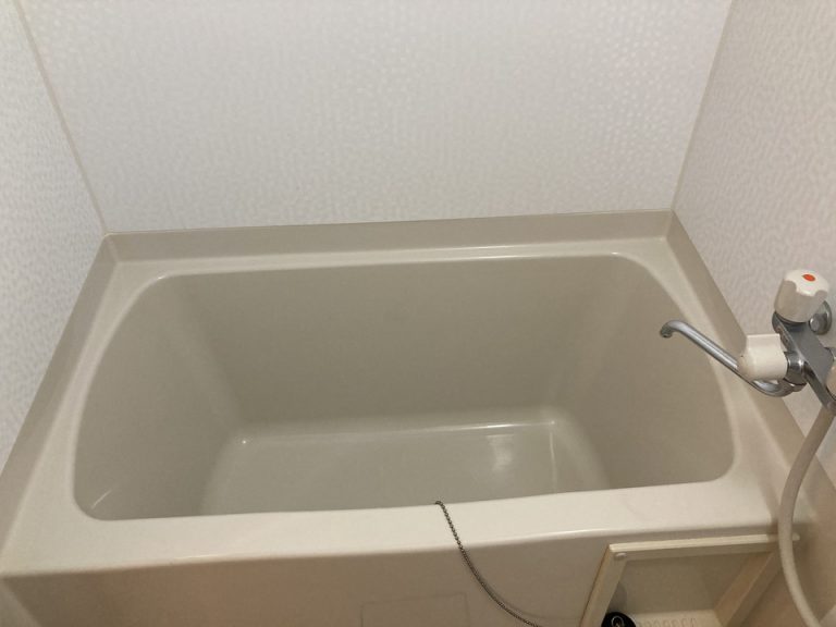 バスタブ