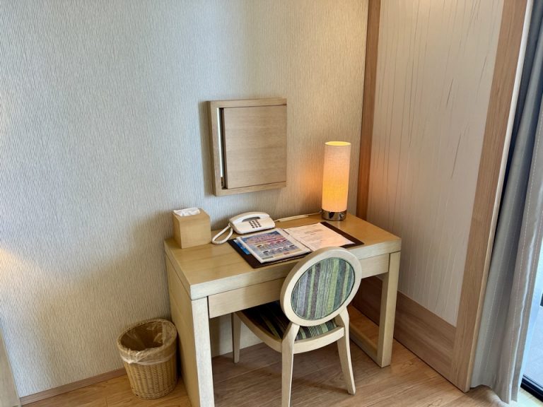 A9F4B78A-708F-47CE-BAF6-024A345BA6C4_1_201_a