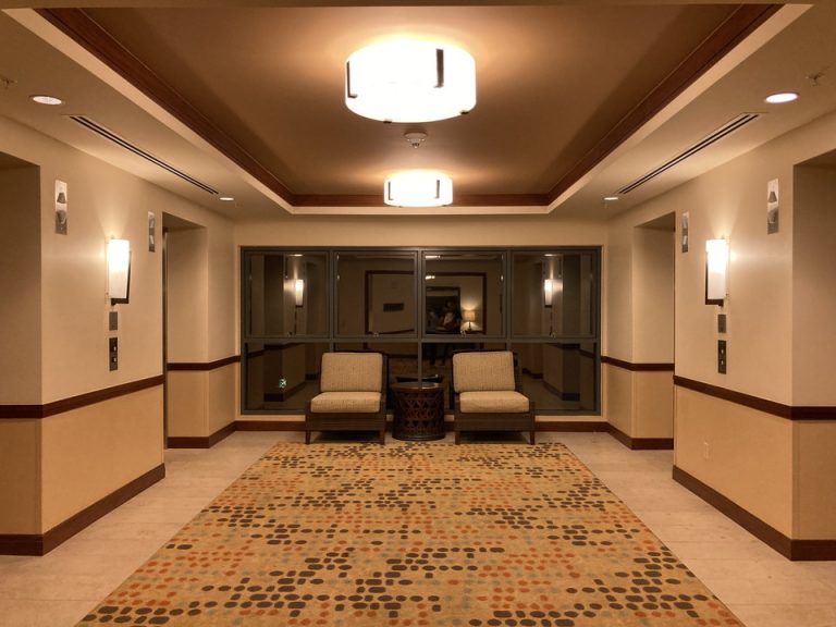 エレベーターホール客室階