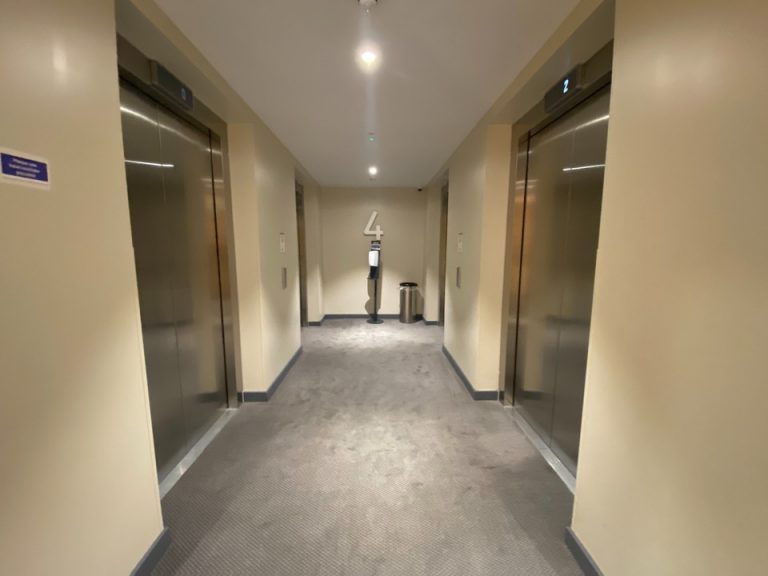 エレベーターホール客室階