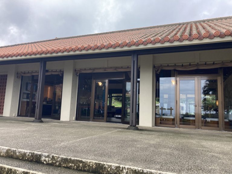 フロント棟入り口