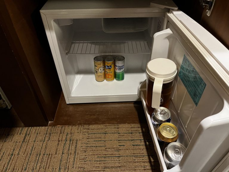 冷蔵庫開けた状態2