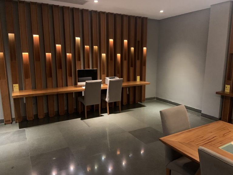 ビジネスセンター_ラウンジ02