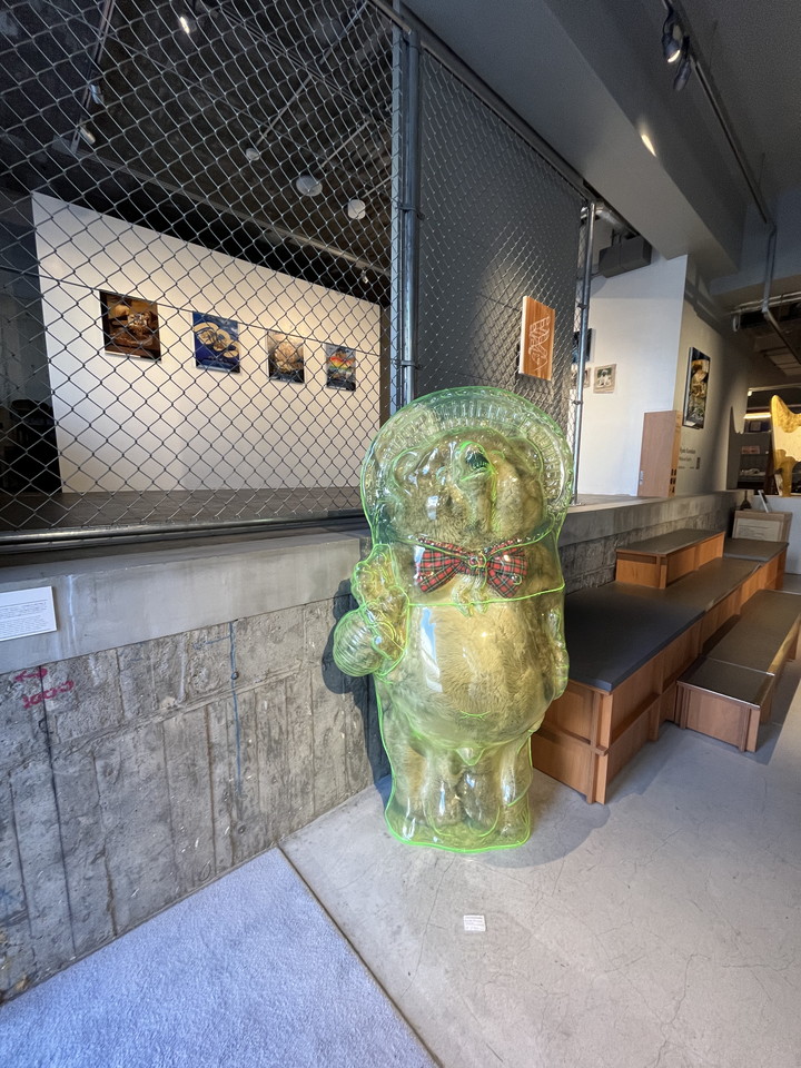 エントランス内観(1)