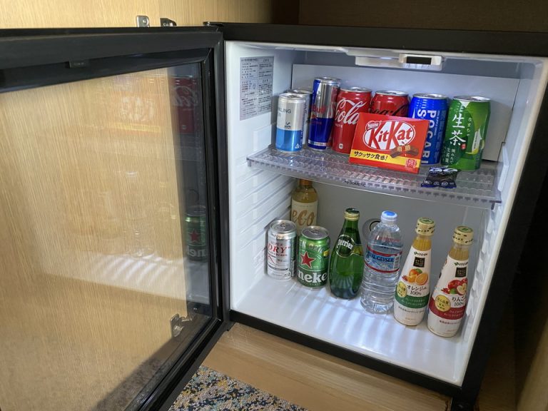 冷蔵庫(開けた状態)