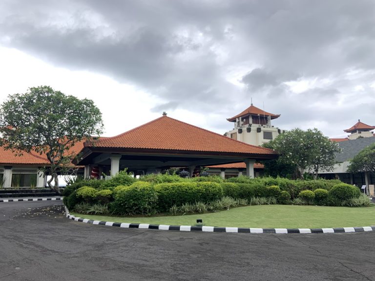 ホテルの外観_建物全体