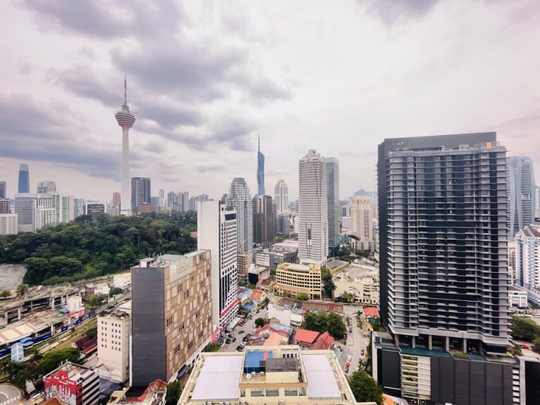 部屋からの夜景