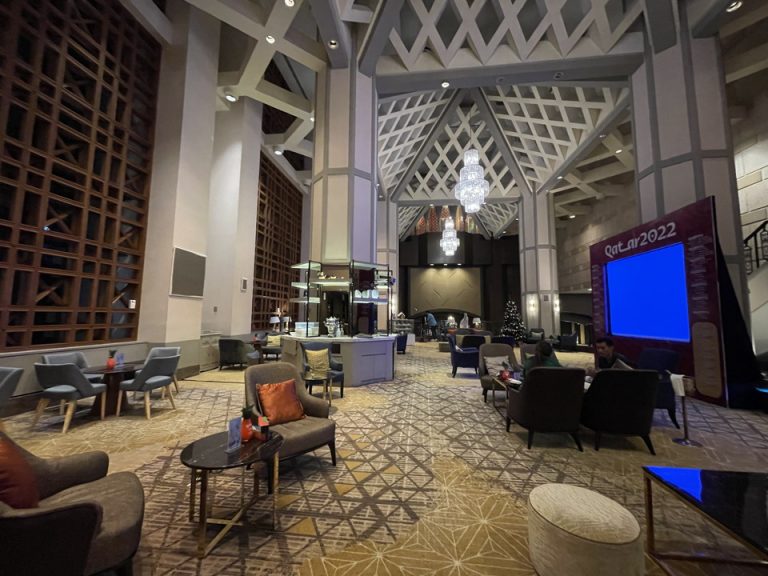 2階 Pavilions Lounge(3)