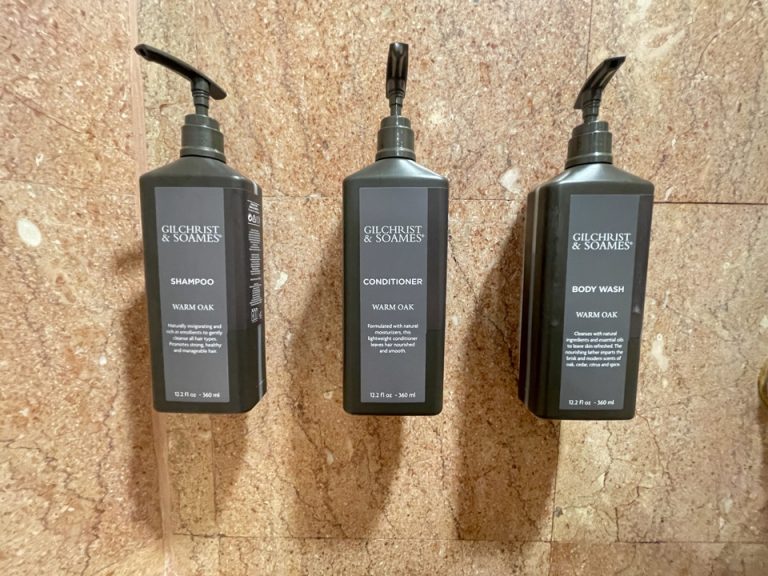 シャワー備え付アメニティ