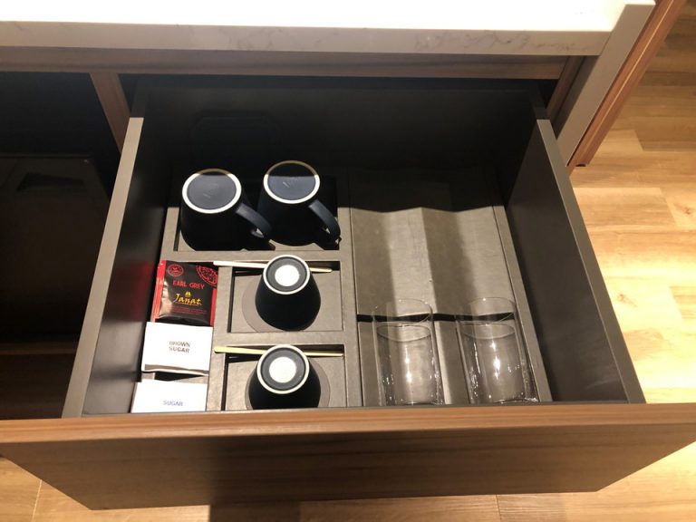 コーヒーメーカーの引き出し