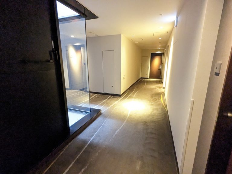 客室階廊下全体
