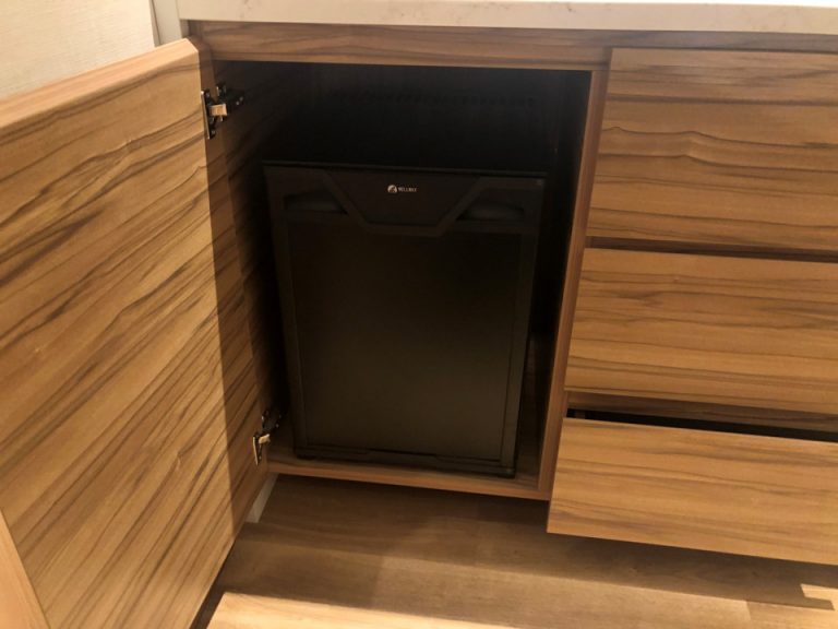 冷蔵庫閉めた場合