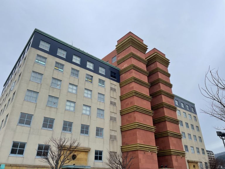 ホテル外観_正面