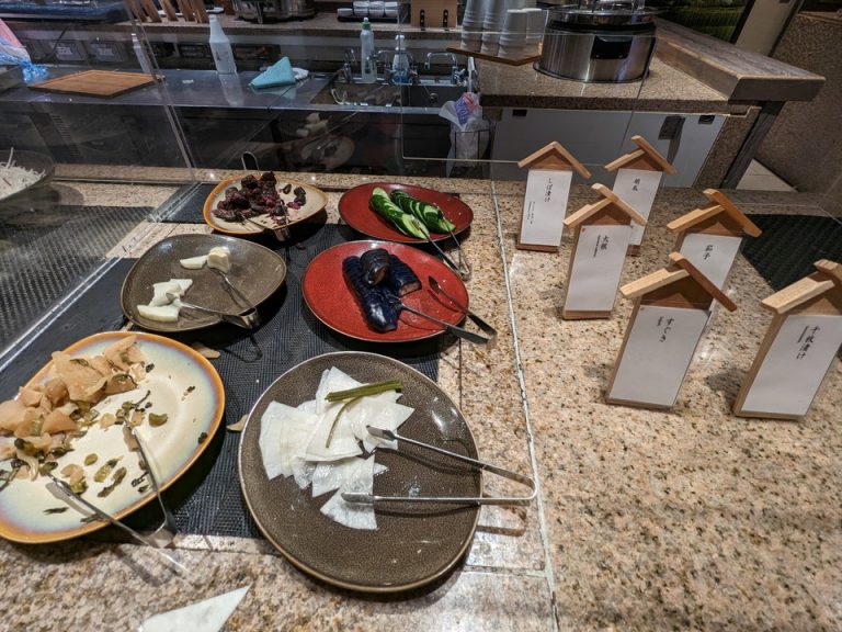 漬物もたくさん