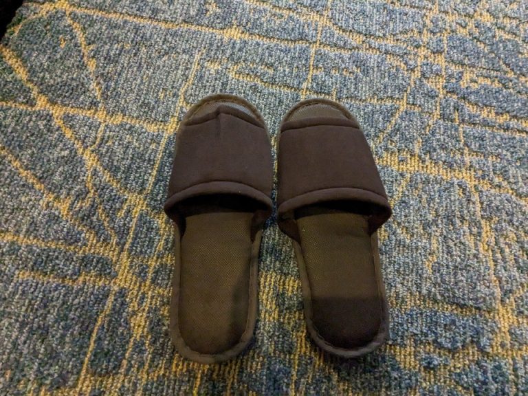 スリッパ