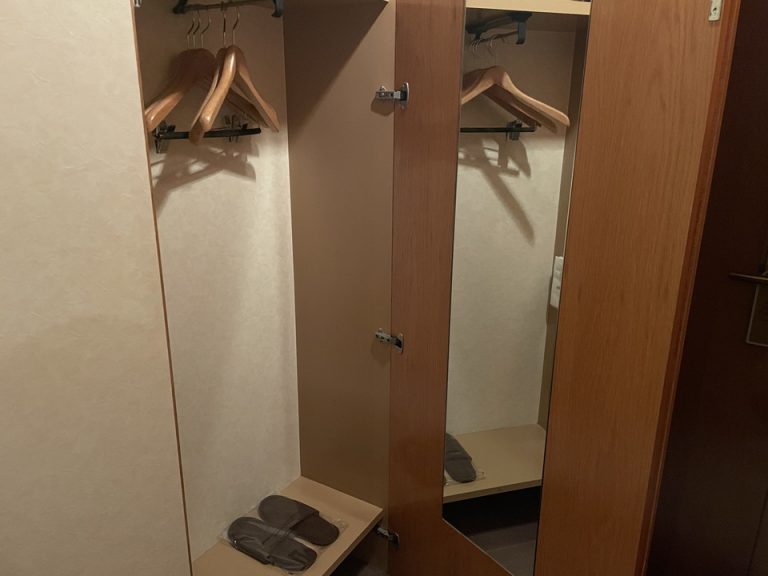 クローゼット外観