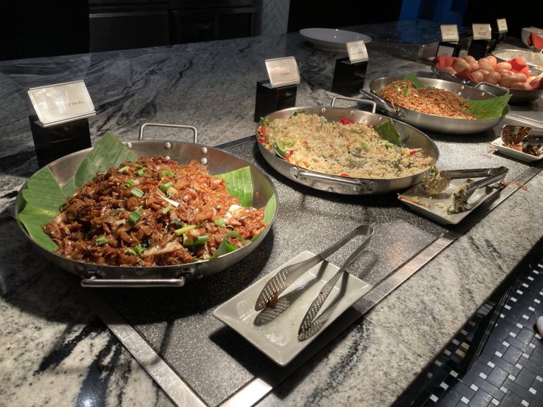 朝食マレー料理